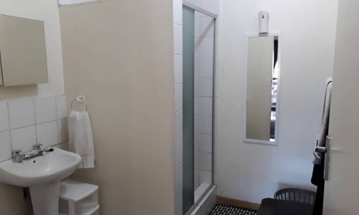 Centurion Apartment | Garden Cottage