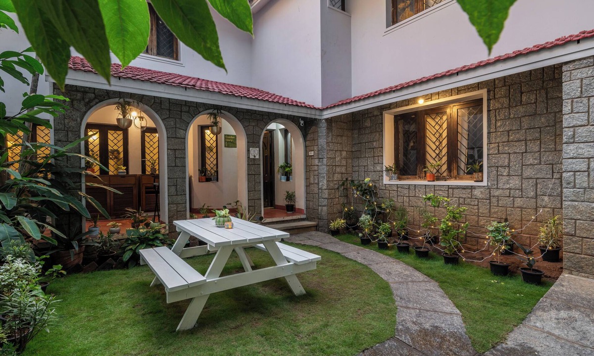Koramangala Villa | Garden Glory Villa by Spacez