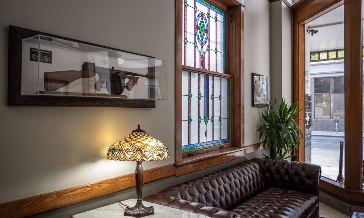 Downtown El Paso Hotel | Gardner Hotel & Hostel