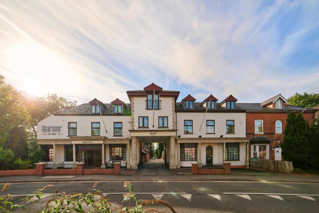 Acocks Green Hotel | Garner IHG Hotel Birmingham South East
