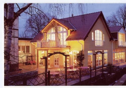 Bollersdorf Hotel | Gasthaus Stobbermühle