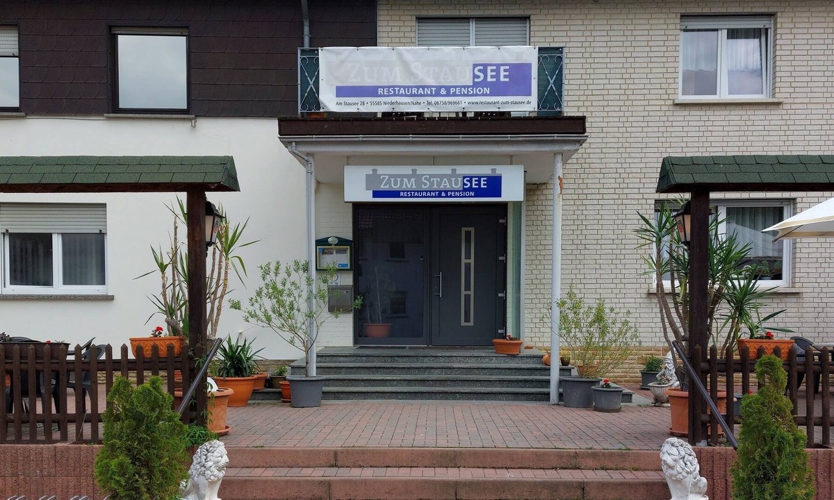 Niederhausen House | Gasthaus und Pension Zum Stausee