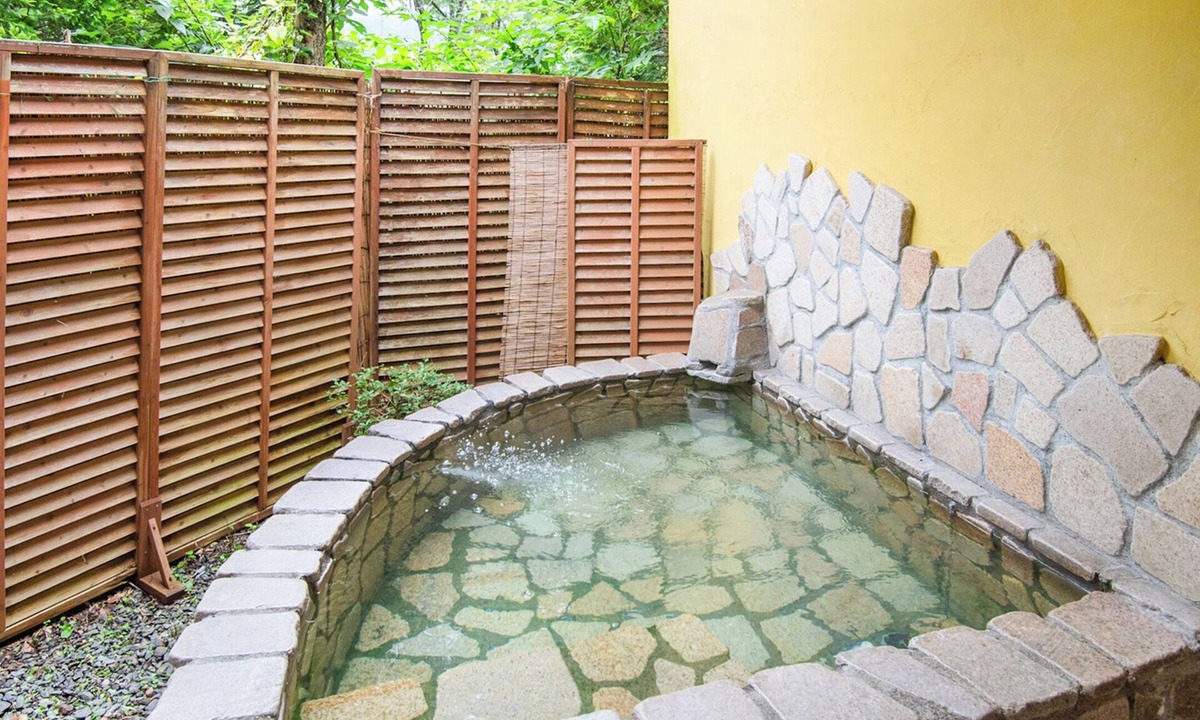 Nikko House | Gasthof Ami