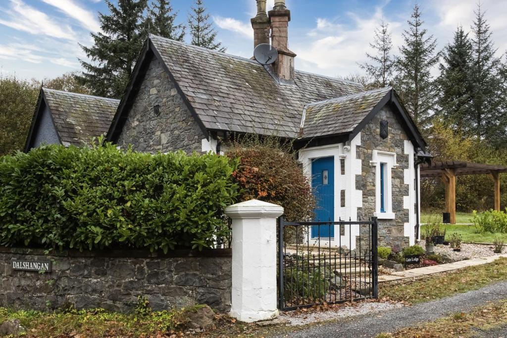 Saint John's Town of Dalry House | Gate Lodge