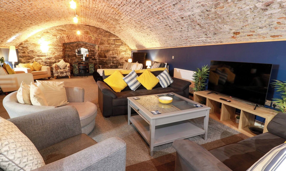 Gatehouse-of-Fleet Cottage | Gatehouse Studio Apartment