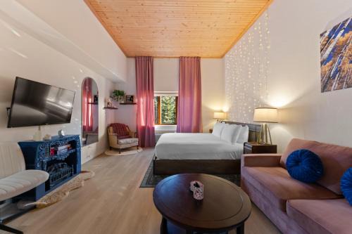 Mountain House Apartment | Gateway #5063