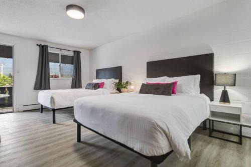 Harvie Heights House | Gateway Suites Charming Stay perfect for 4 Guests