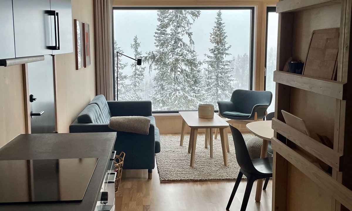 Atra Apartment | Gausta View