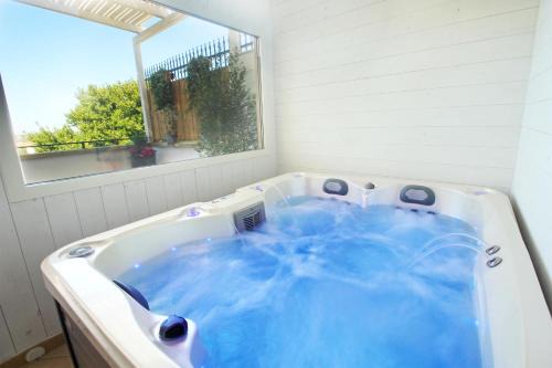 Specchia Apartment | GD Case Vacanza - Suite del Conte - Salento Luxury Private Suite Idromassaggio