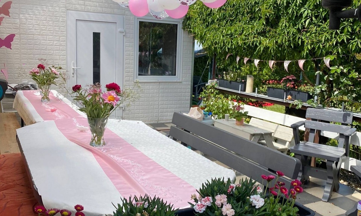 Jesewitz House | Gemütliche Ferienwohnung mit Großer Terrasse und Eigenem Garten