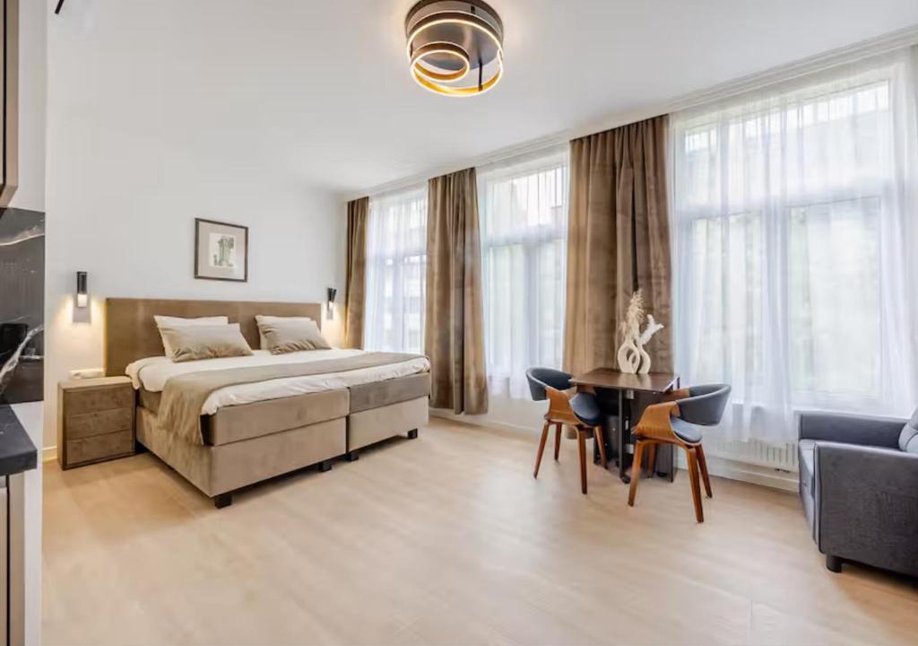 Statiekwartier Apartment | GemStay Antwerp