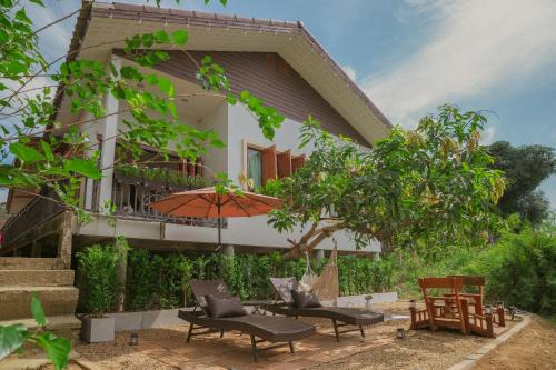 Chanthanimit Villa | Gemstone Riverside, Chanthaburi