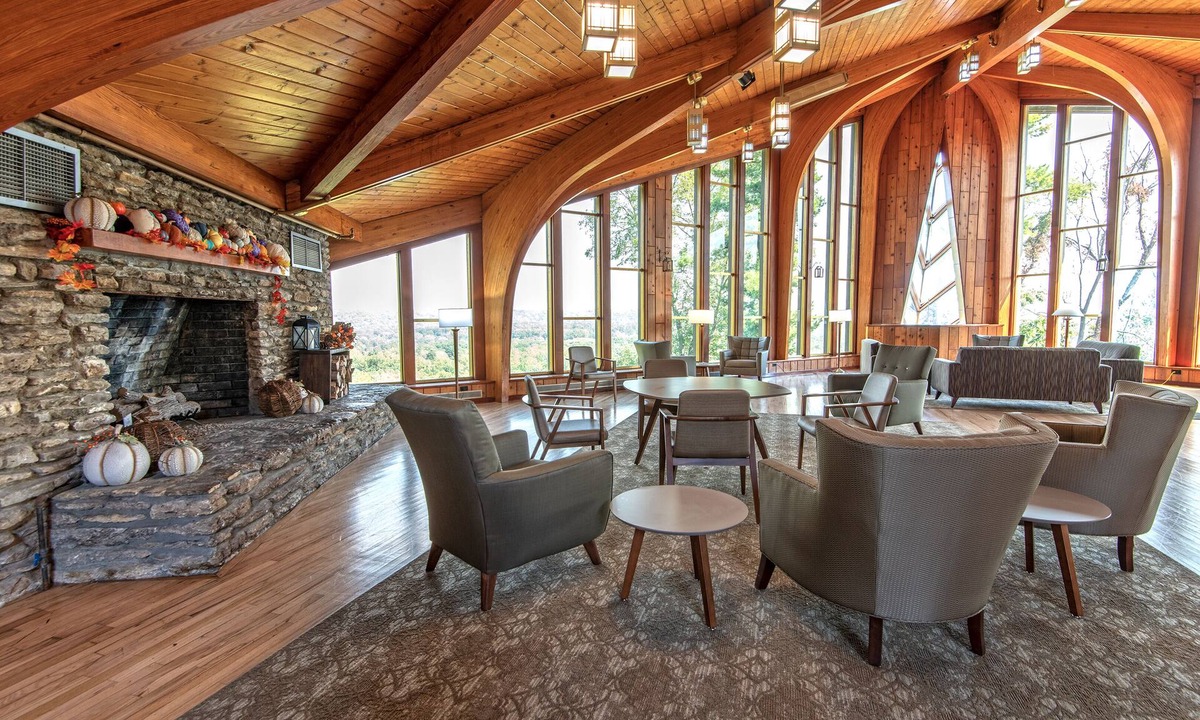 Carrollton Hotel | General Butler State Resort Park