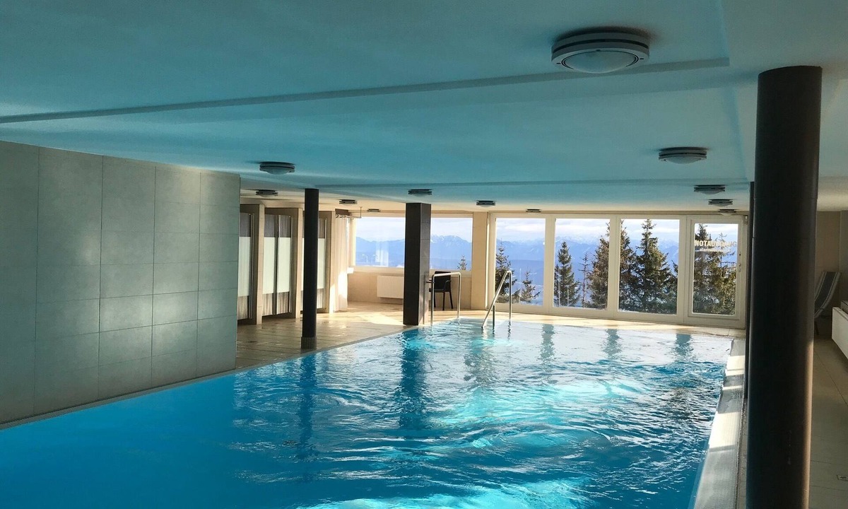 Kanzelhohe Apartment | Gerlitzen - cosy appartment with view and pool