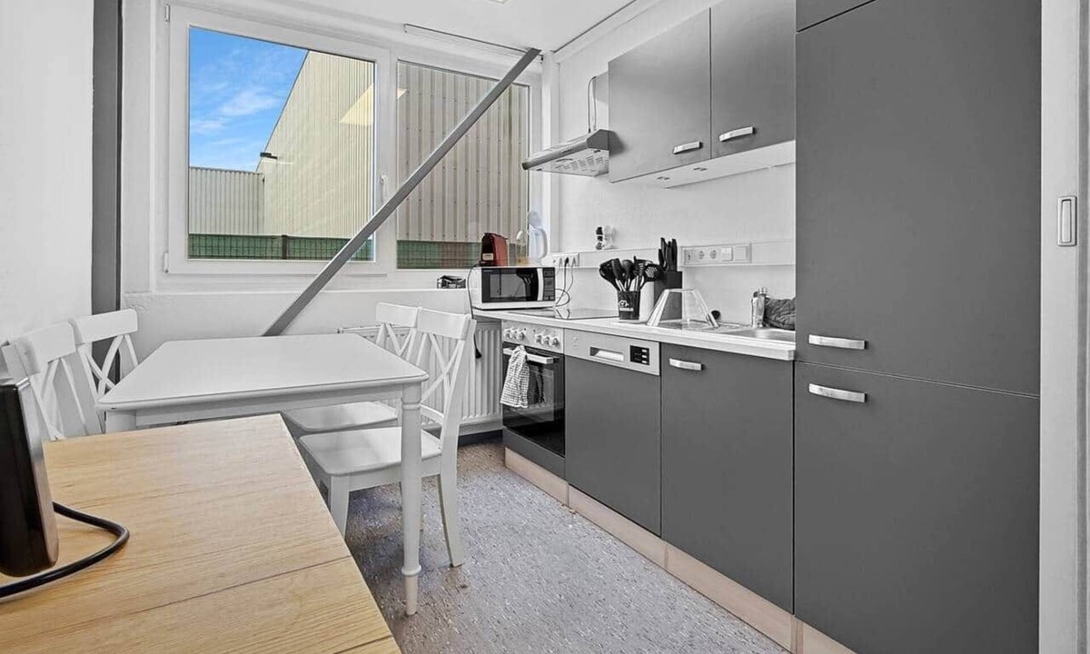Nuertingen Apartment | Gesamte Unterkunft · 3 Privatzimmer · Parkplatz