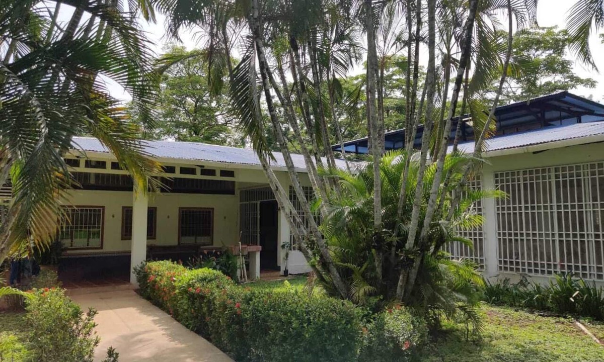 Caldera House | Get away from technology, 1 hour away from SJ