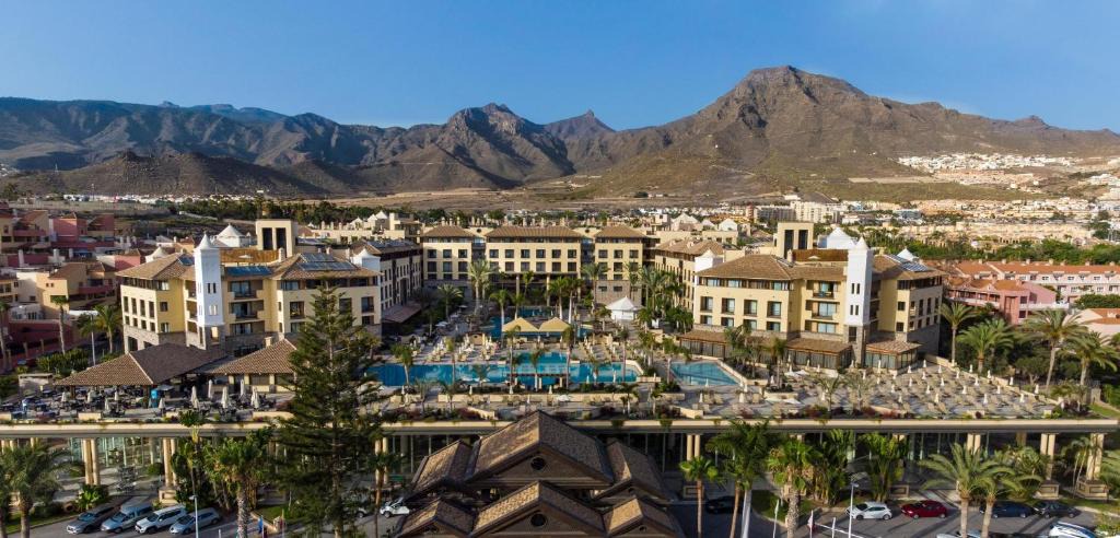 El Duque Hotel | GF GRAN COSTA ADEJE*