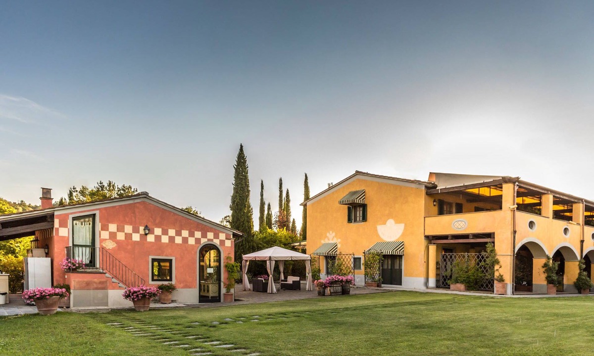 Empoli Apartment | Giaggiolo - Apartment with swimming pool