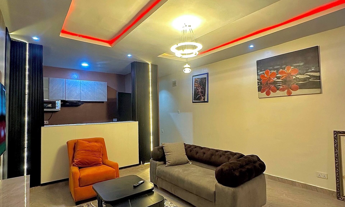 Ofin Apartment | GiantHomes