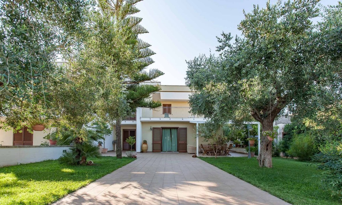 Melendugno Bed & Breakfast | Giardino dei Suoni B&B, rooms with private bathroom and kitchen, between sea and countryside