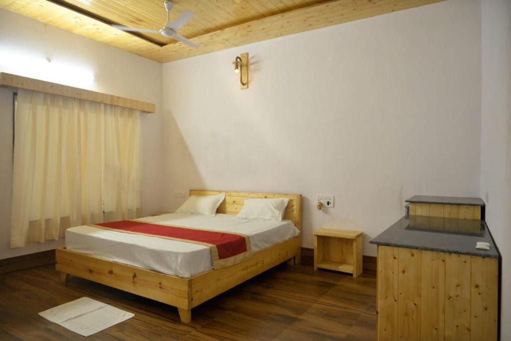 Rudrapur Hotel | Gill Resort