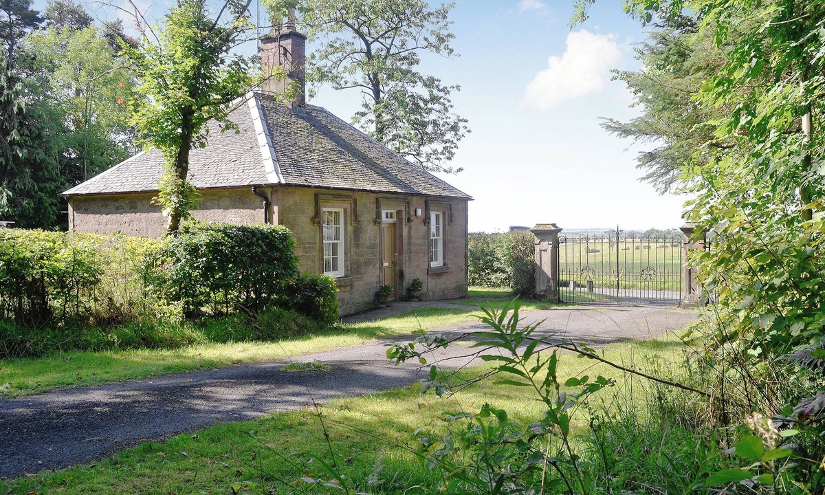 Sorn Cottage | Gilminscroft Gatehouse