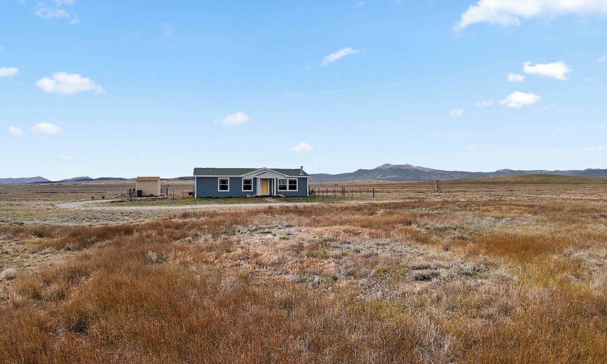 Fairplay House | Gilson Ranch — private 40-acre estate, near Breck