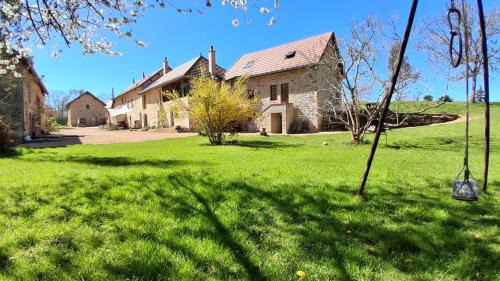Antully House | Gite 1 Les Perrières 6 personnes Bourgogne Maison entre Autun et Le Creusot TGV Maymard Yannick