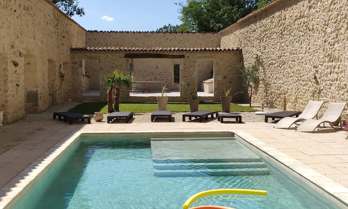 Mirmande House | GITE DE CHARACTÈRE Provence SUD FRANCE Ideal for private or professional groups