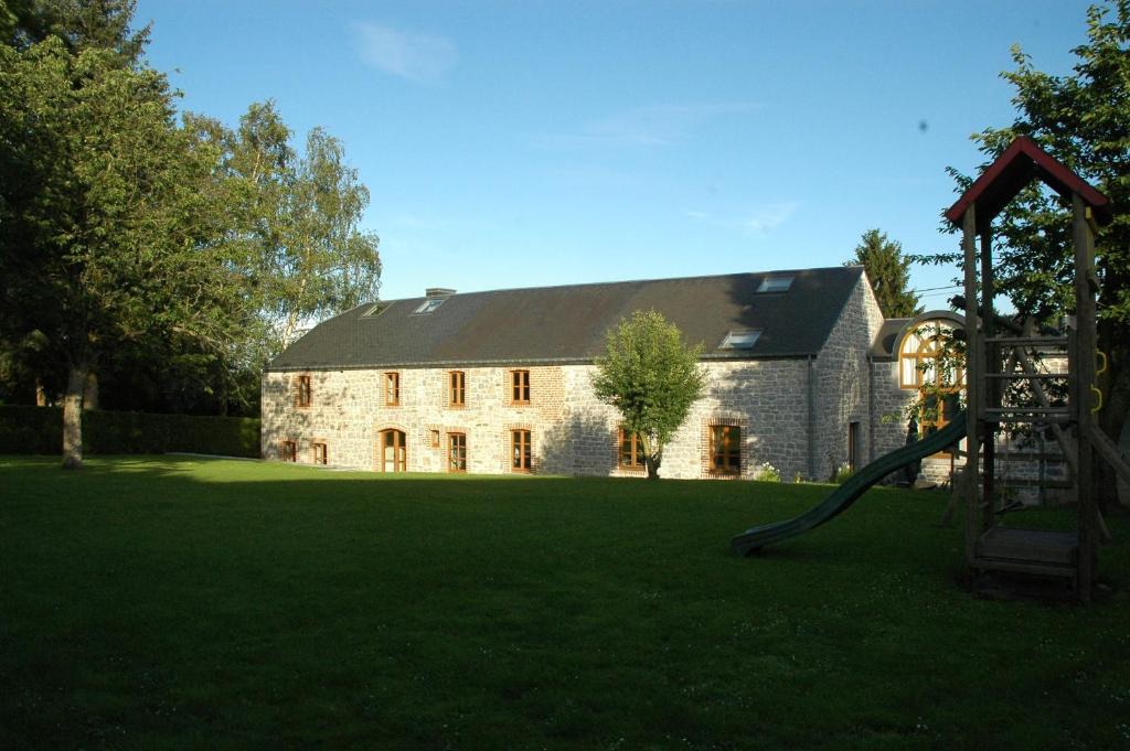 Houyet House | Gïte de l'EHM