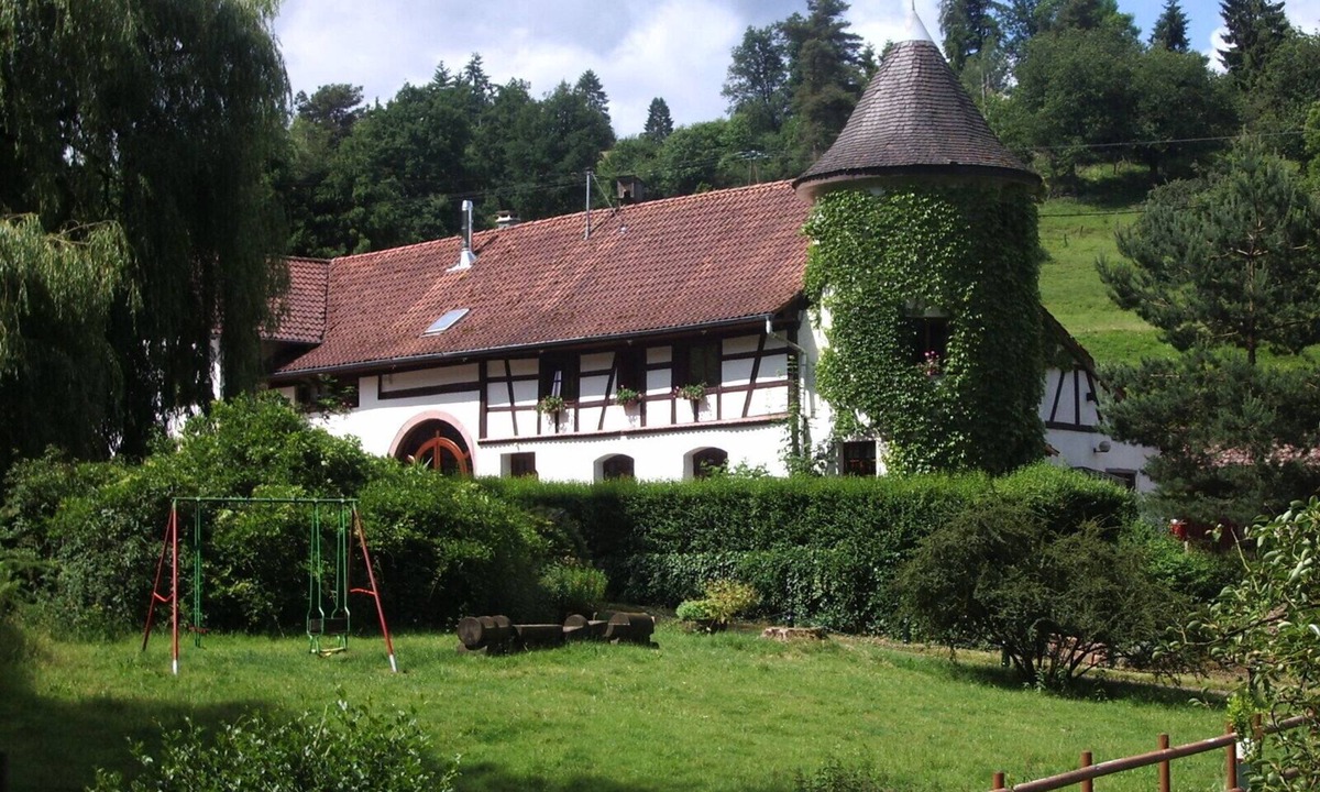 Liepvre House | Gite de la tour Domaine d'Estary