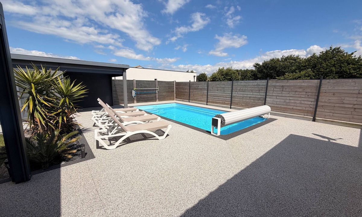 Bourcefranc-le-Chapus House | Gîte des Claires 4*- With private pool, at the gateway to the Ile d'Oléron