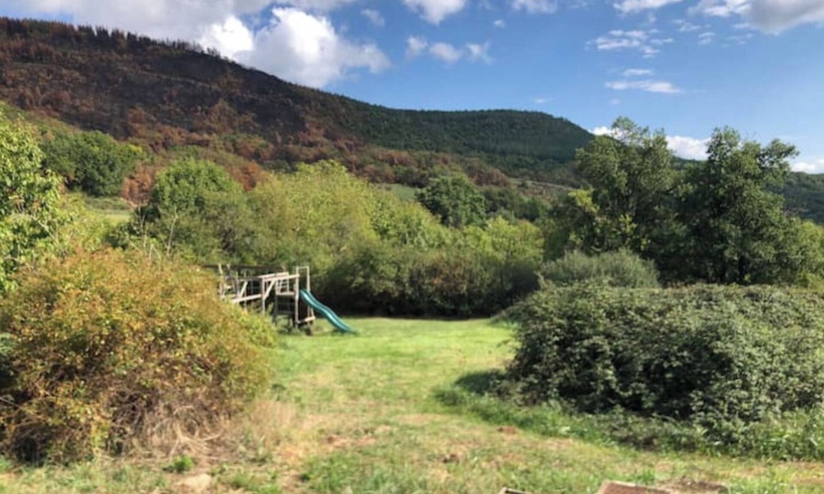 Avene House | Gite Grenouille, Single-storey house in a quiet location