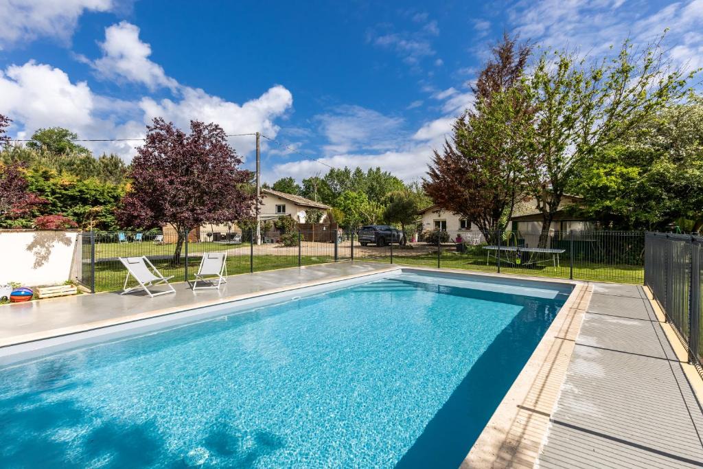 Lesparre-Medoc House | Gite Senguinous 1