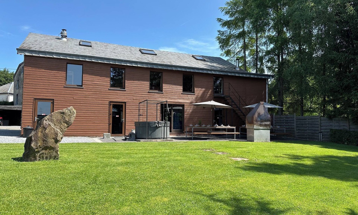 Gouvy House | Gite with bubble bath and sauna (costs included)