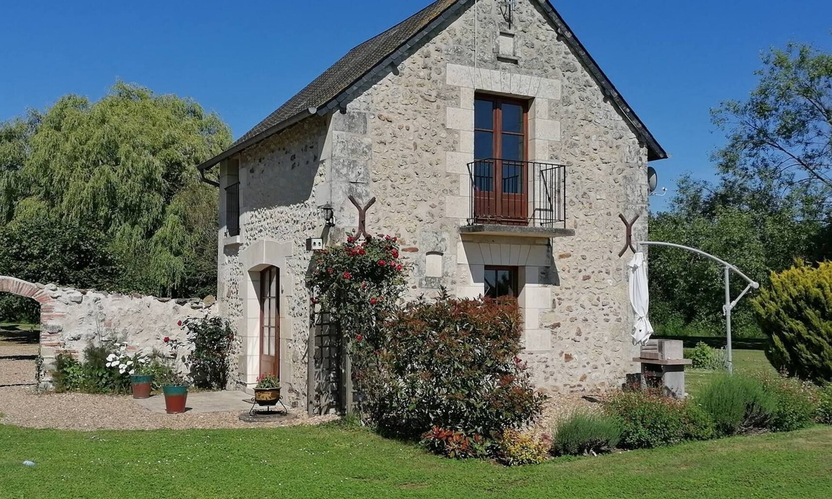 Le-Petit-Pressigny House | Gites de La Richardière - The Pigeonnier