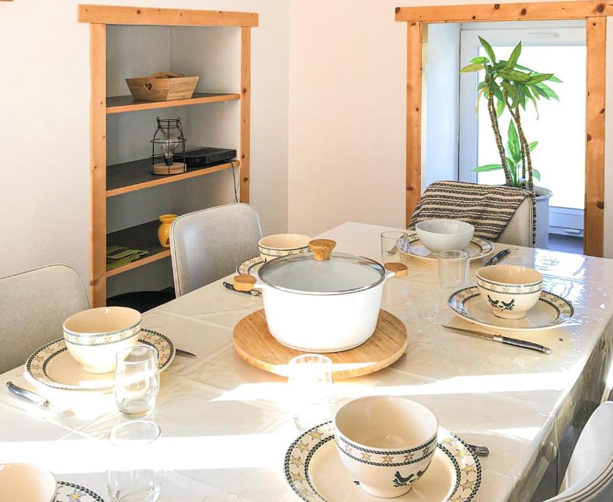 Saint-Christophe-la-Grotte Apartment | Gites des Casernes