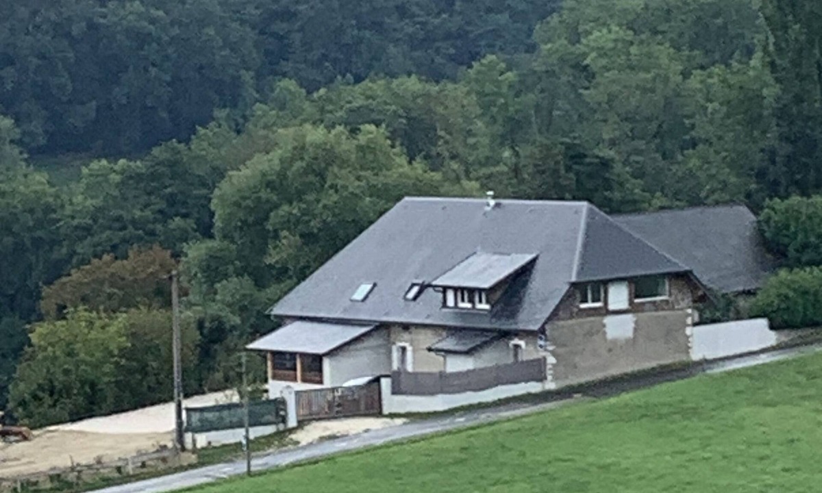 Cessens House | Gites Entre 2 Lacs