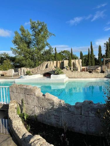 Lescout Apartment | Gites piscine Spa