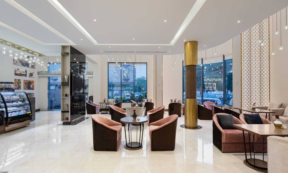 Hera Street Hotel | Gladiolus Hotel