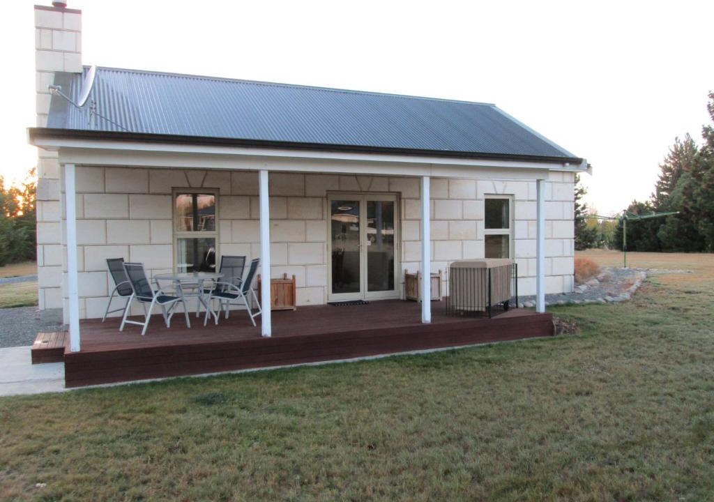 Twizel House | Gladstone Cottage