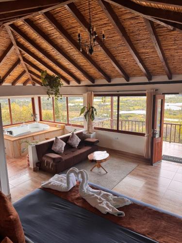 Villa de Leyva Ski Chalet | Glamping El Sol Mirador Jarana Villa de Leyva