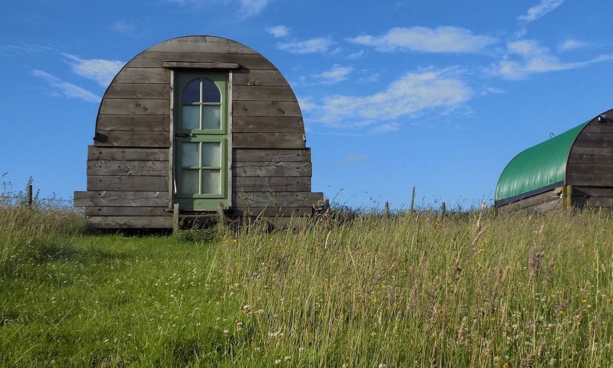 Compton Martin Apartment | Glamping Hut we call Arcs