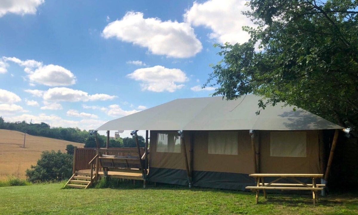 Lapenne Cabin | Glamping Lodge Monet | Domaine du Cammazet | Pool| Comfort | Nature
