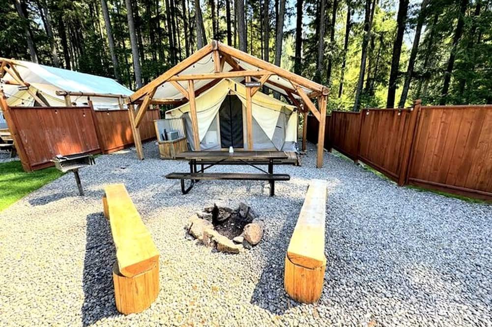 Idleyld Park RV Rental | Glamping! Luxury Family Size Tent, Douglas County, Oregon