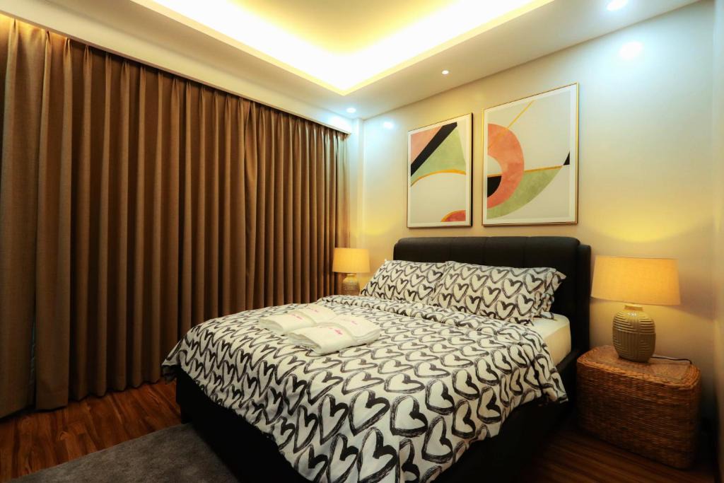Legazpi Bed & Breakfast | Gloria Tree Mayon and Park View Residences
