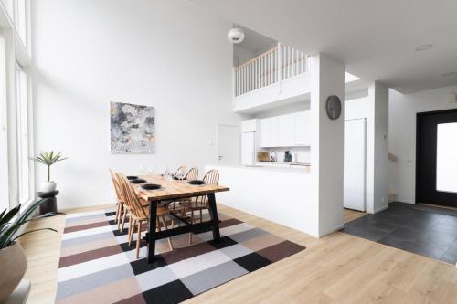 Espoo House | Glorious semi-detached house, with yard, sauna, parking with charging