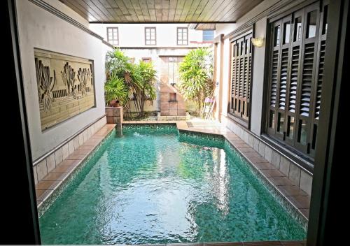 Taman Tanjung Ski Chalet | GLX Private Pool Villa