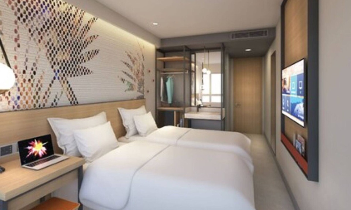 Naga Hotel | Go Hotels Plus Naga