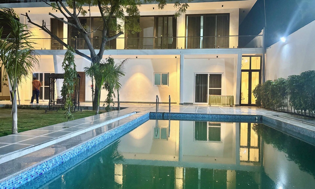 South West Villa | GoBravo Luxe Kapashera New Delhi